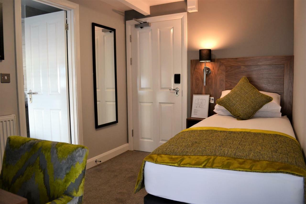 New Park Hotel Carmarthen Exterior foto