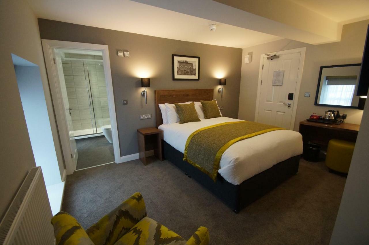 New Park Hotel Carmarthen Exterior foto